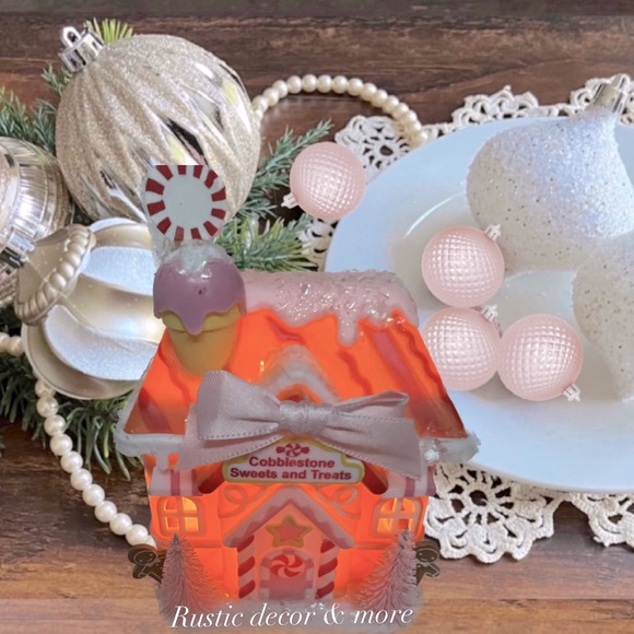 Pink Sweets & Treats Christmas Village bundle - Picture 2 of 2